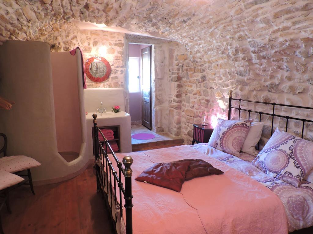 La Flor Azul Bed & Breakfast Grospierres Luaran gambar