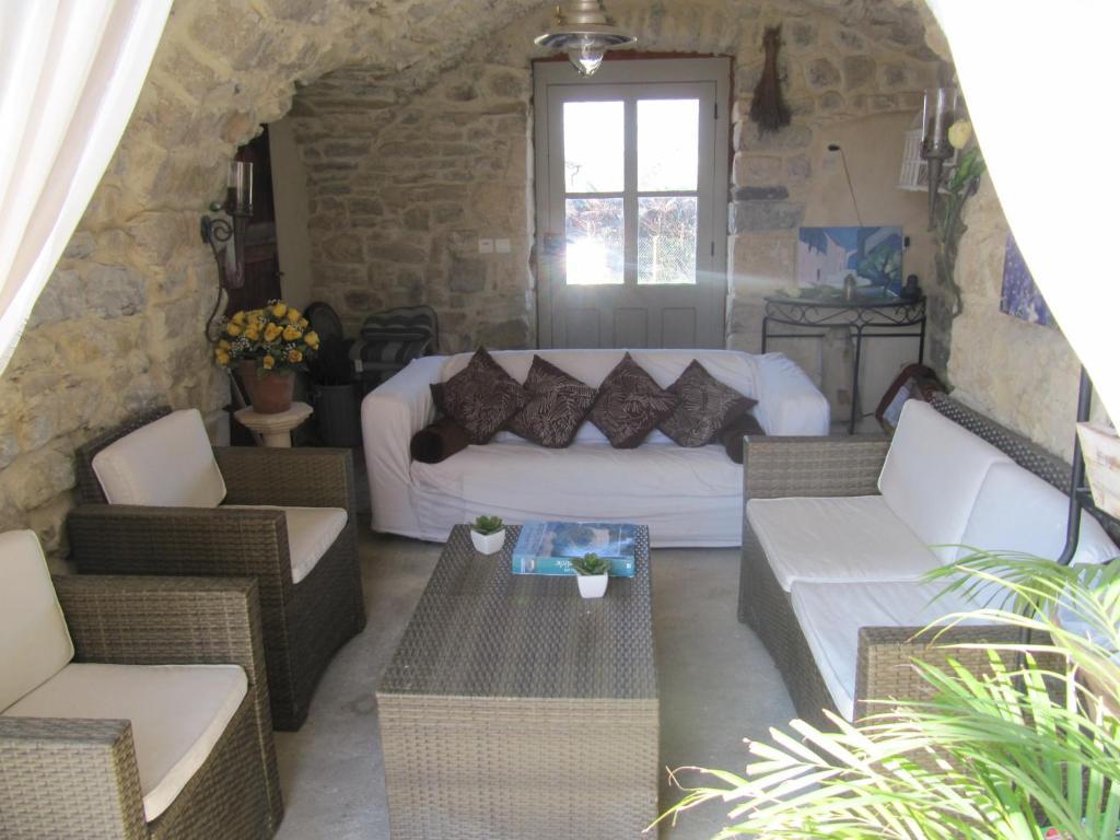 La Flor Azul Bed & Breakfast Grospierres Luaran gambar