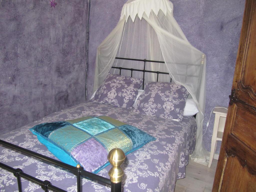La Flor Azul Bed & Breakfast Grospierres Bilik gambar